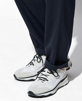 マッジョーレスニーカー