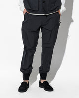 ハイブリッド・ユーティリティ・ジップ・カーゴ・パンツ