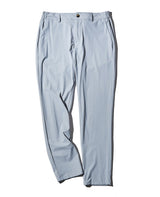 テッククラシックパンツ