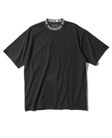クロノス ロゴ ネックライン デザイン オーバーサイズ Tシャツ