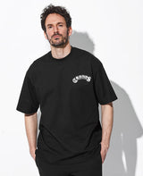クロノス アーチ ブラックレター オーバーサイズ Tシャツ