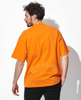 クロノス アーチ ブラックレター オーバーサイズ Tシャツ