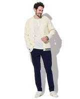 ケーブル編みカーディガン