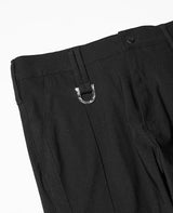 スキニースラックス