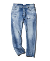 ダメージデニムパンツ