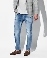 ダメージデニムパンツ