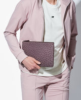 オイルオーストリッチフルポイント クラッチバッグ