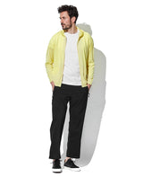 ジップフーディー