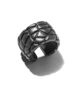 IVXLCDM × wjk クロコイヤーカフ