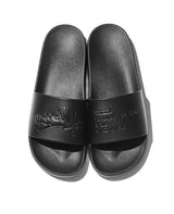 シャワーサンダル