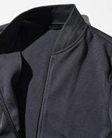 針抜きポリエステルライトブルゾン