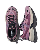 ランニングシューズ