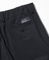 ストレッチパンツ