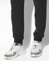 ローカットスニーカー