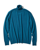 タートルネックニット