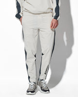 ユティリティ ライン パンツ