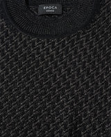 ジグザグ柄モックネックニット