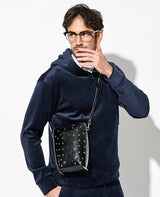 スタッズマルチケース