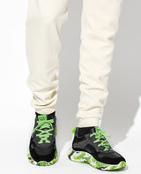 ローカットスニーカー