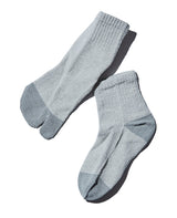 ソックス Wellness socks by GLEN CLYDE WASILK PIGGY