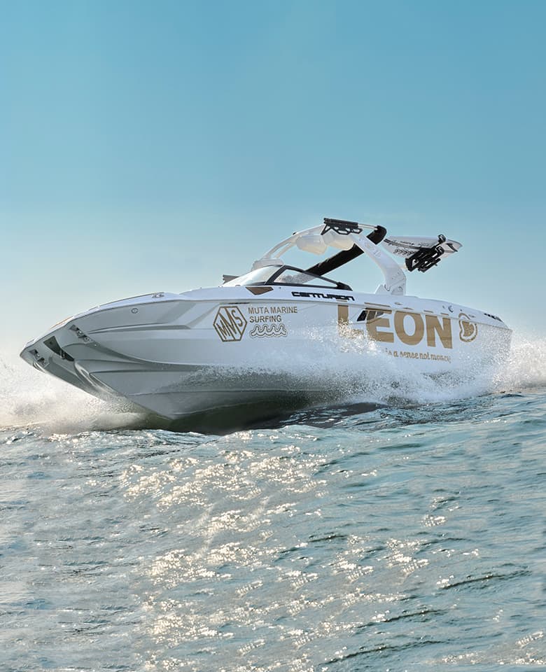 CENTURION BOATS×muta MARINE×LEON スペシャルボート – 買えるLEON