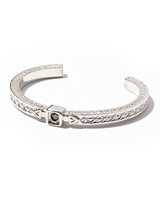 ノアスタンプダイヤモンドバングル