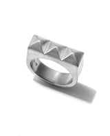 SVスタッズスクエアリング