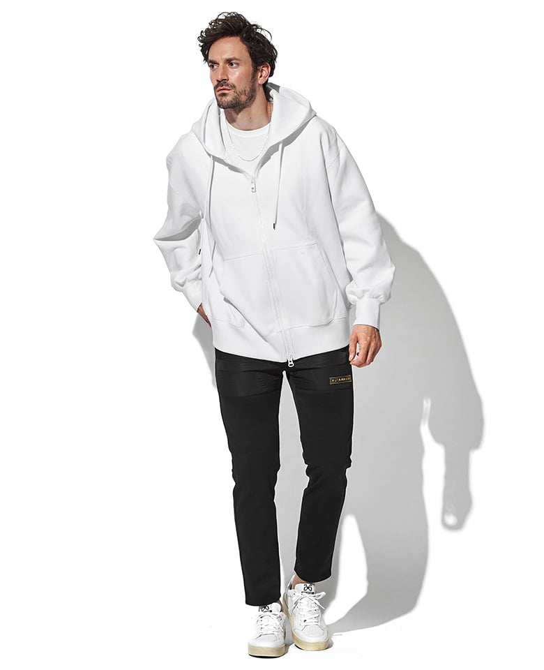 ジップアップフーディー – 買えるLEON