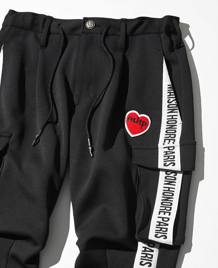 コッペパン 1ハートワッペンカーゴ – 買えるLEON