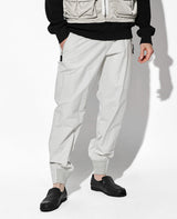 ハイブリッド・ユーティリティ・ジップ・カーゴ・パンツ