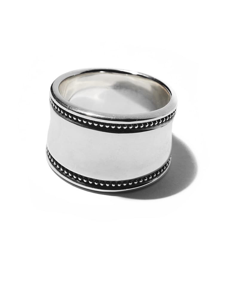 MILGRAIN CALM RING
