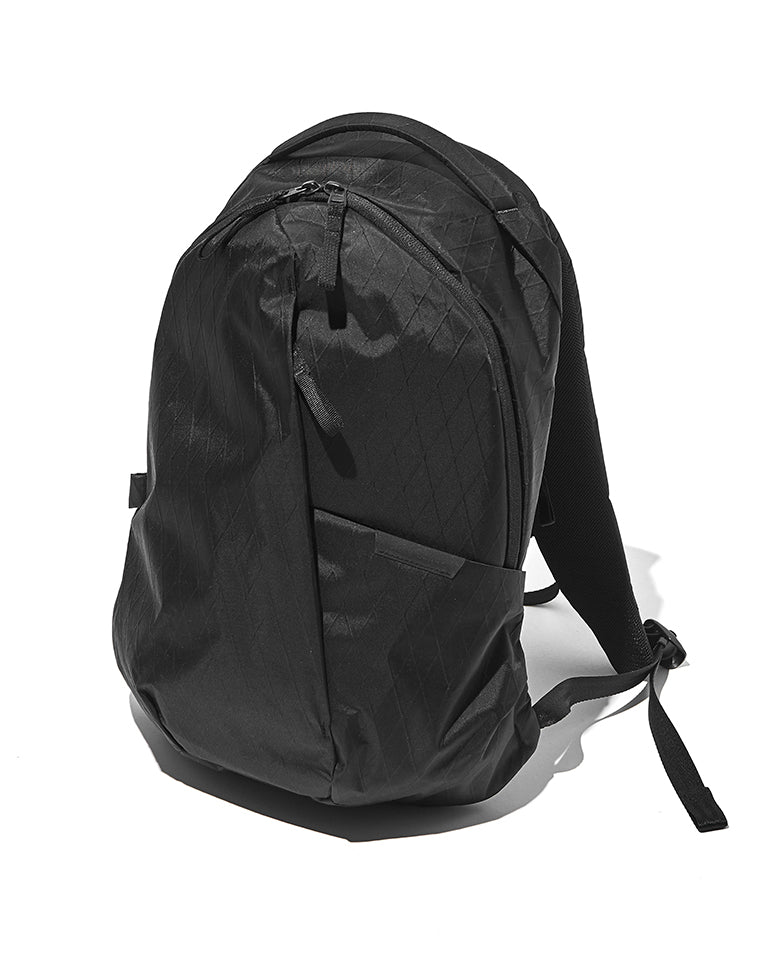 ｻｰﾃｨｰﾝﾃﾞｲﾊﾞｯｸﾞ 13L X-Pac
