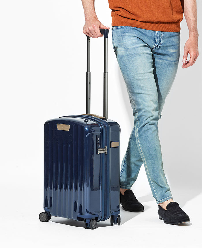 シャイニー ポリカーボネート スーツケース キャビン – 買えるLEON