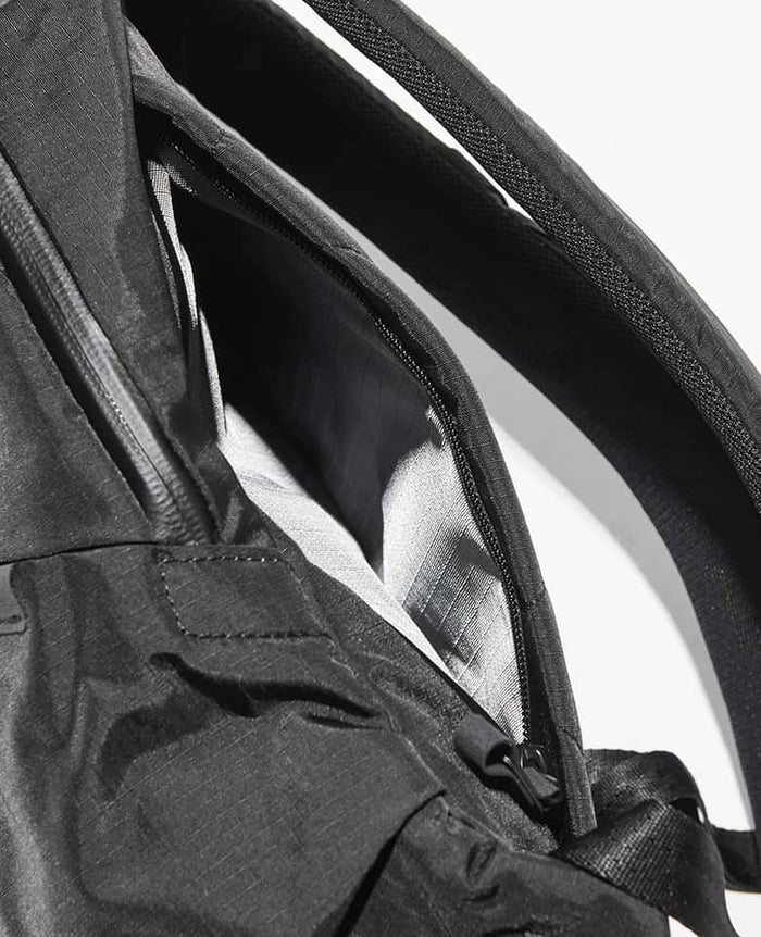 Thirteen Daybag Cordura Ripstop Black – 買えるLEON