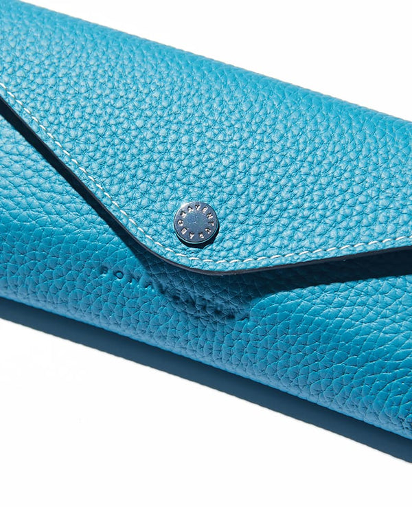 Flap eyeglass case shrink leather