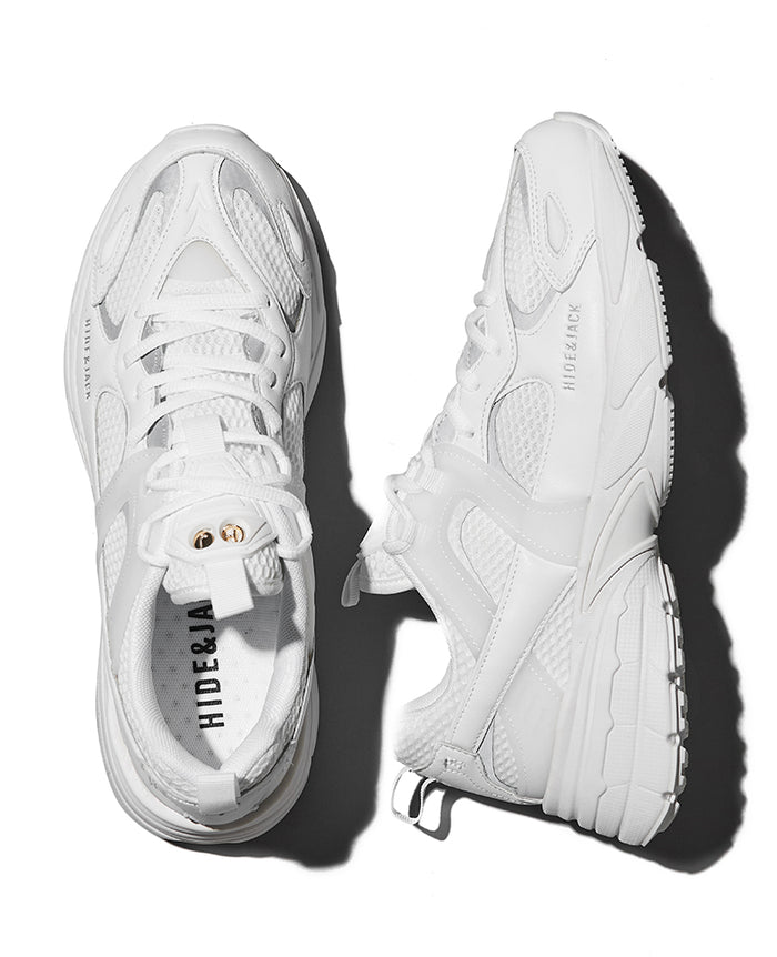 ランニングシューズ