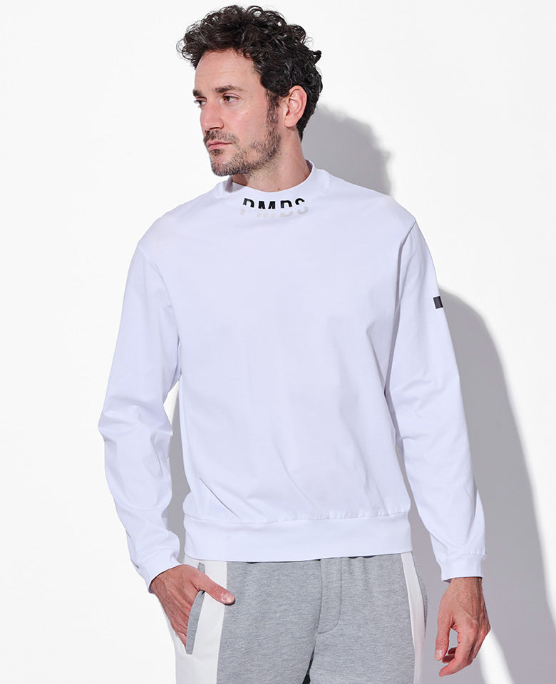 モックネックロゴロングスリーブTシャツ