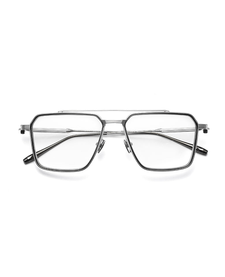 AKX-523