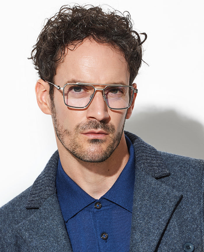 AKX-523 – 買えるLEON