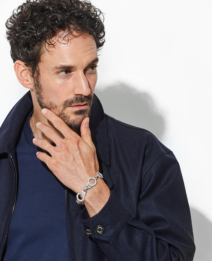 0925JUSTINDAVIS_003_M_001_700x