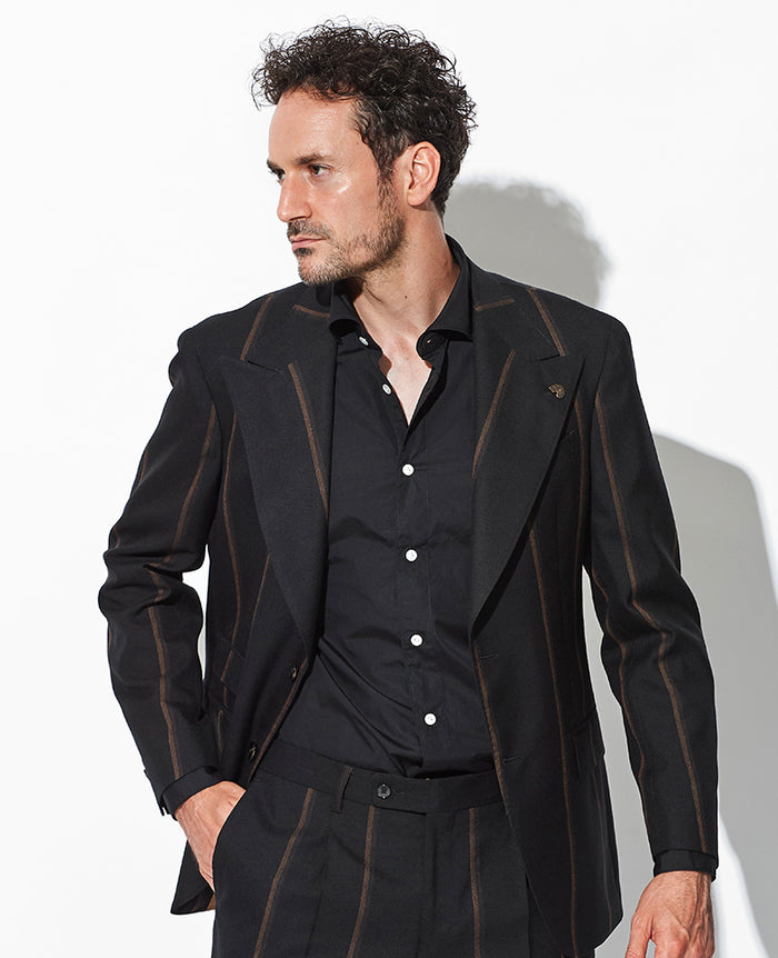 ［ライオン]レオナール LEONARD ノーカラー セットアップ スーツ ライオン]レオナール LEONARD ノーカラー セットアップ スーツ