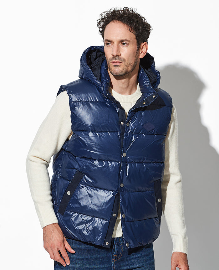 リサイクルポリキルティングフーディーベスト – 買えるLEON