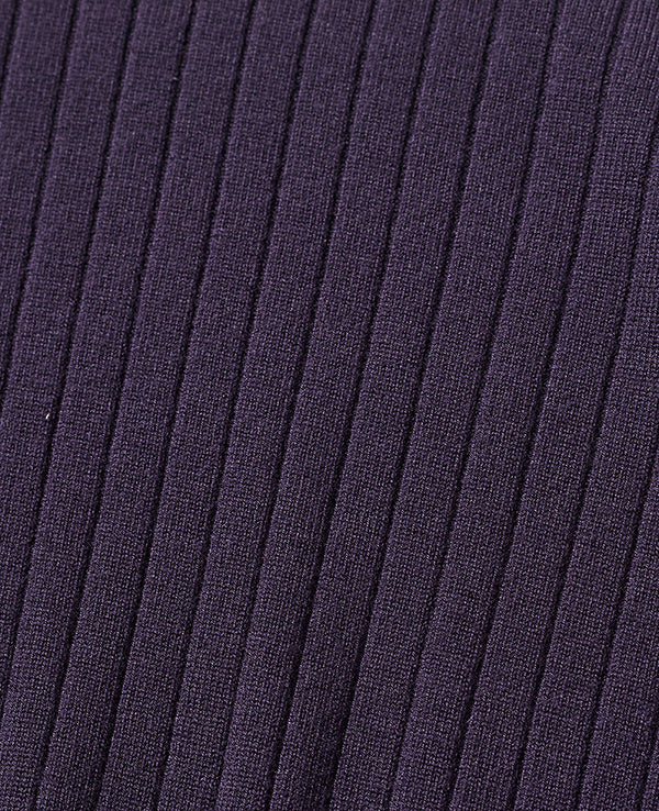 ホールガーメントタートルネックニット