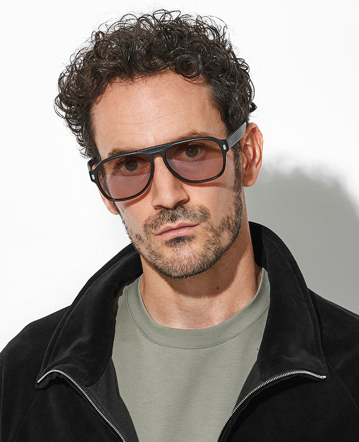 1025EYEVAN_001_M_001_bf303190-