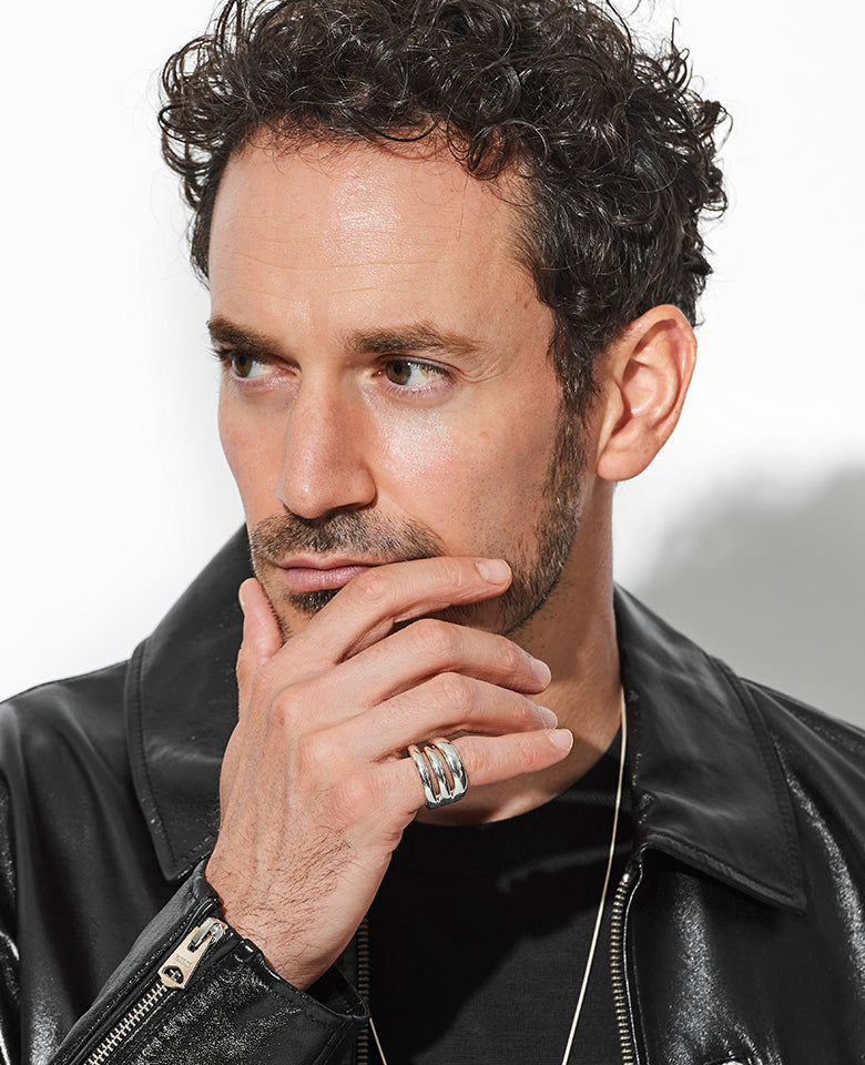 パラキート リング