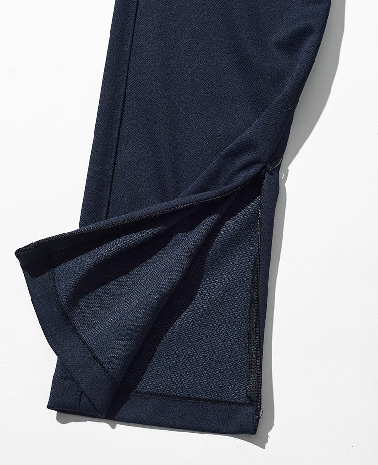 スリムスラックス