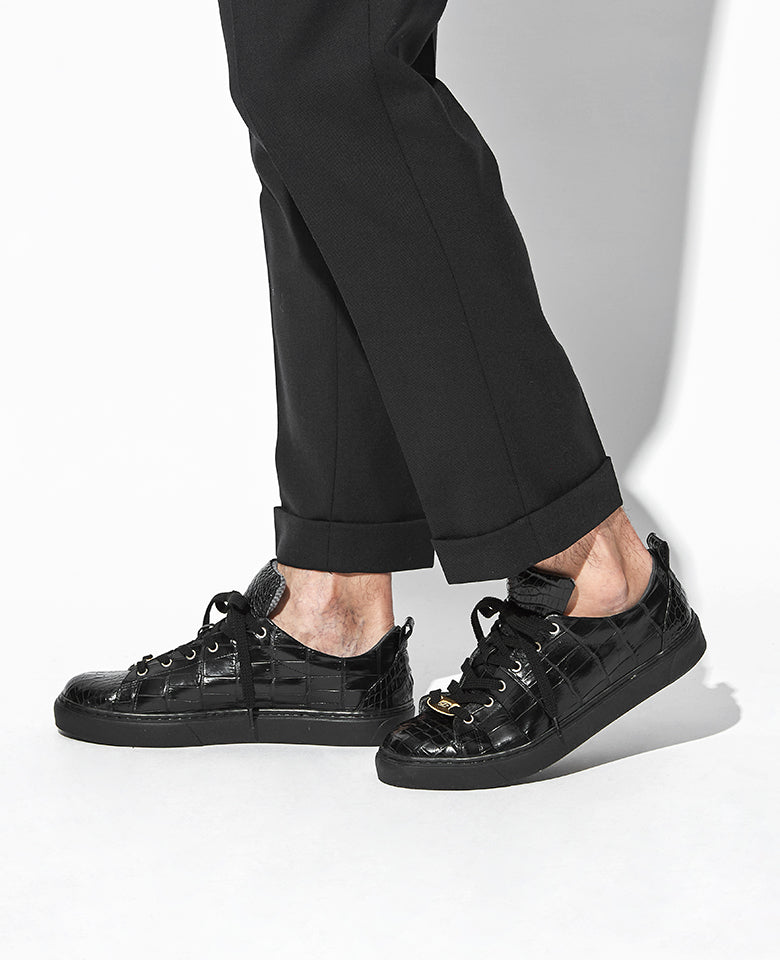 クロコスニーカー