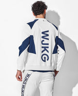 water repellent pullover