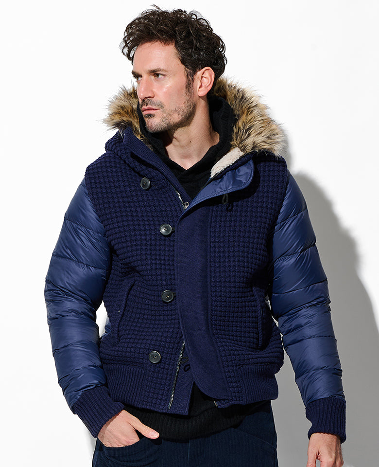 ボンバーダウンブルゾン