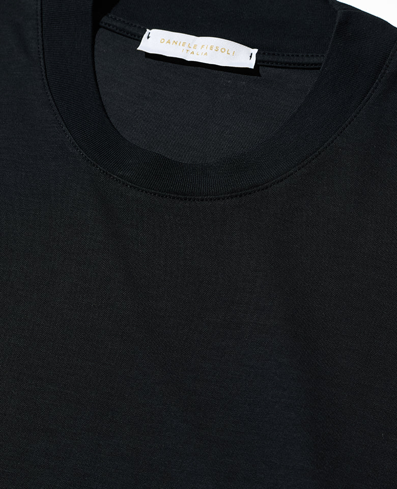 クルーネック長袖Tシャツ